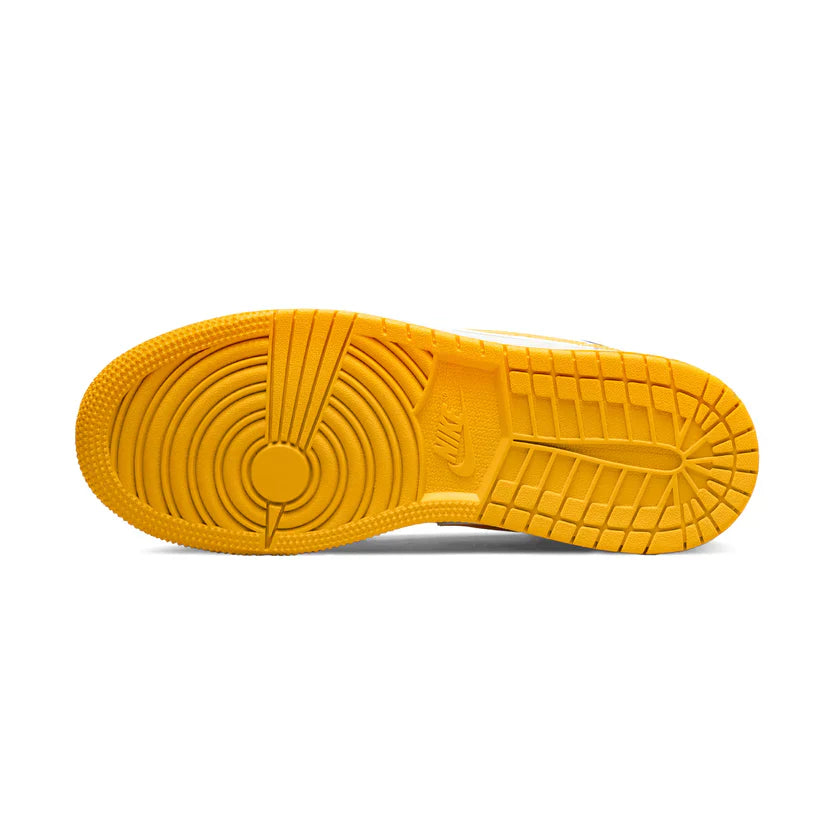 Air Jordan 1 Low 'Taxi University Gold White'